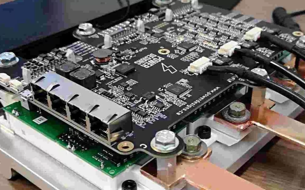 Diseño de PCB para Sistemas de Control de Motores