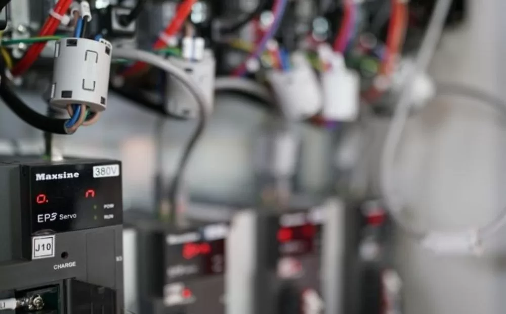 Variadores de Frecuencia (VFD): Ahorro Energético y Control de Motores